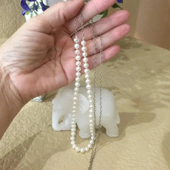 Leather And Pearls,Tassel Necklace,Long Pearl Necklace,June Birthday - Picture 4 of 6